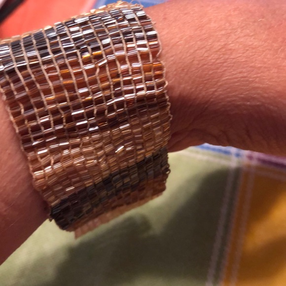 Stretchy bracelet - Picture 2 of 4
